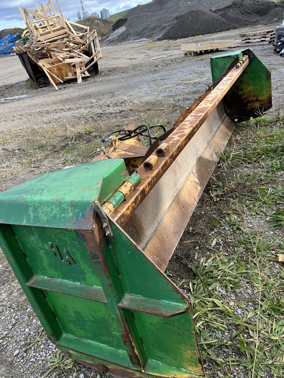 Horst 12' BLADE Image 4