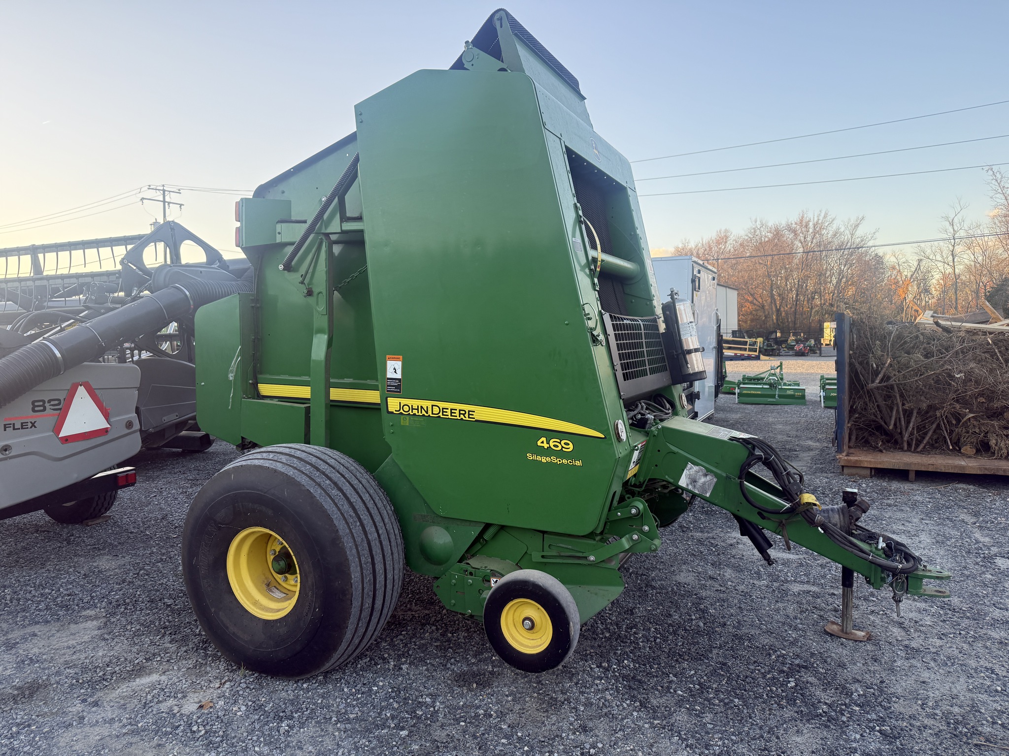 2015 John Deere 469 Silage Special Image 1