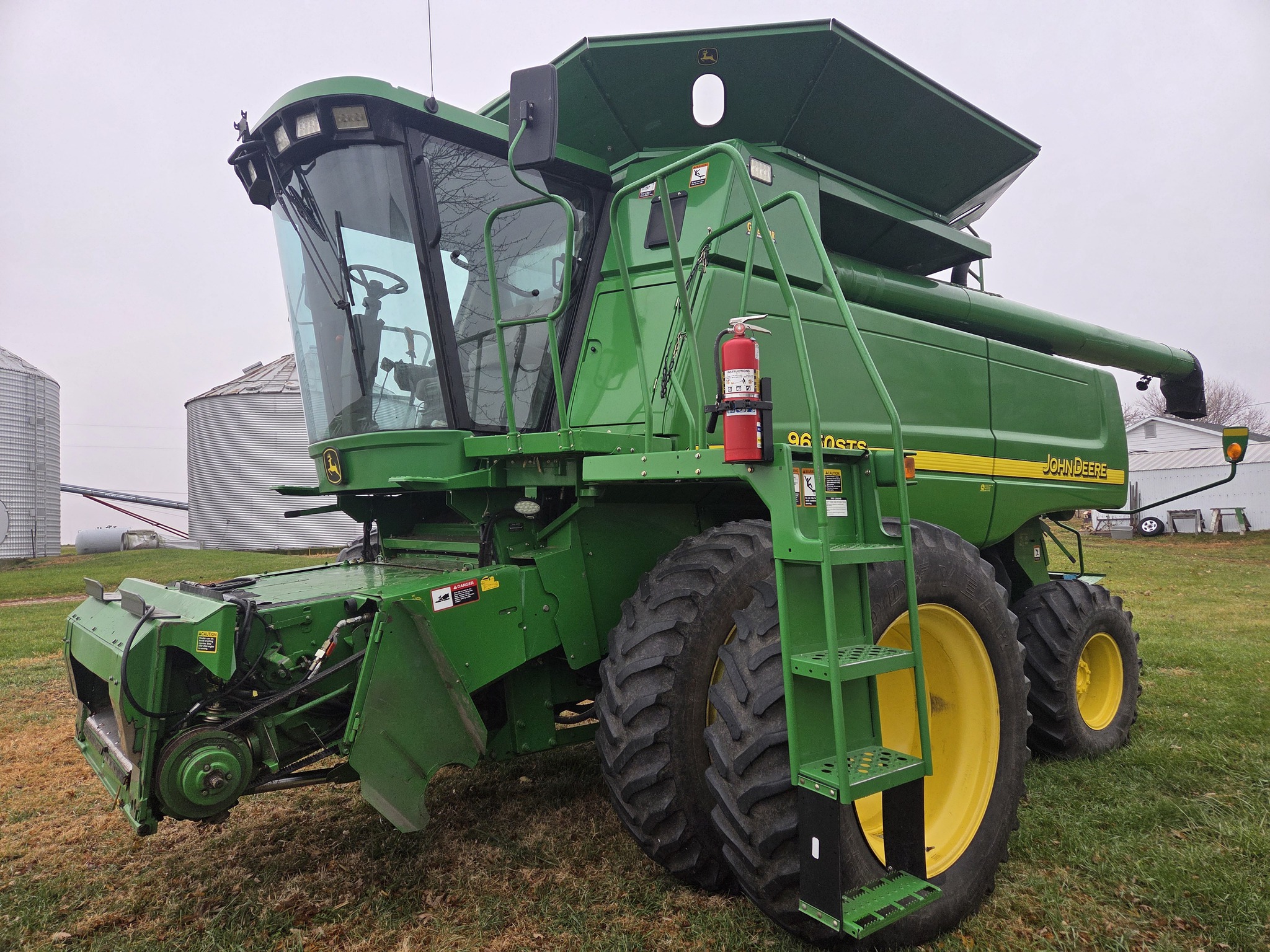  2002 John Deere 9650 STS at Heritage Tractor in Lacon, IL
