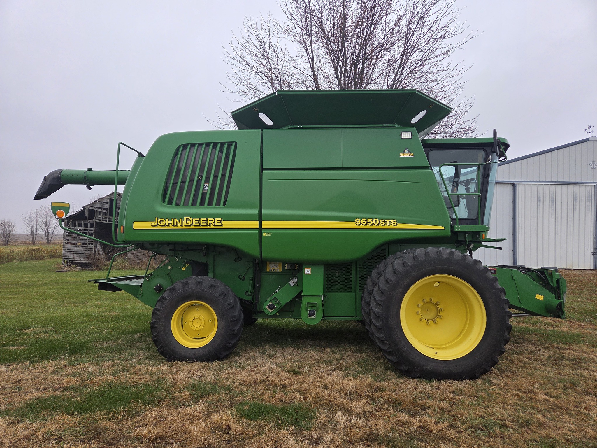 2002 John Deere 9650 STS at Heritage Tractor in Lacon, IL