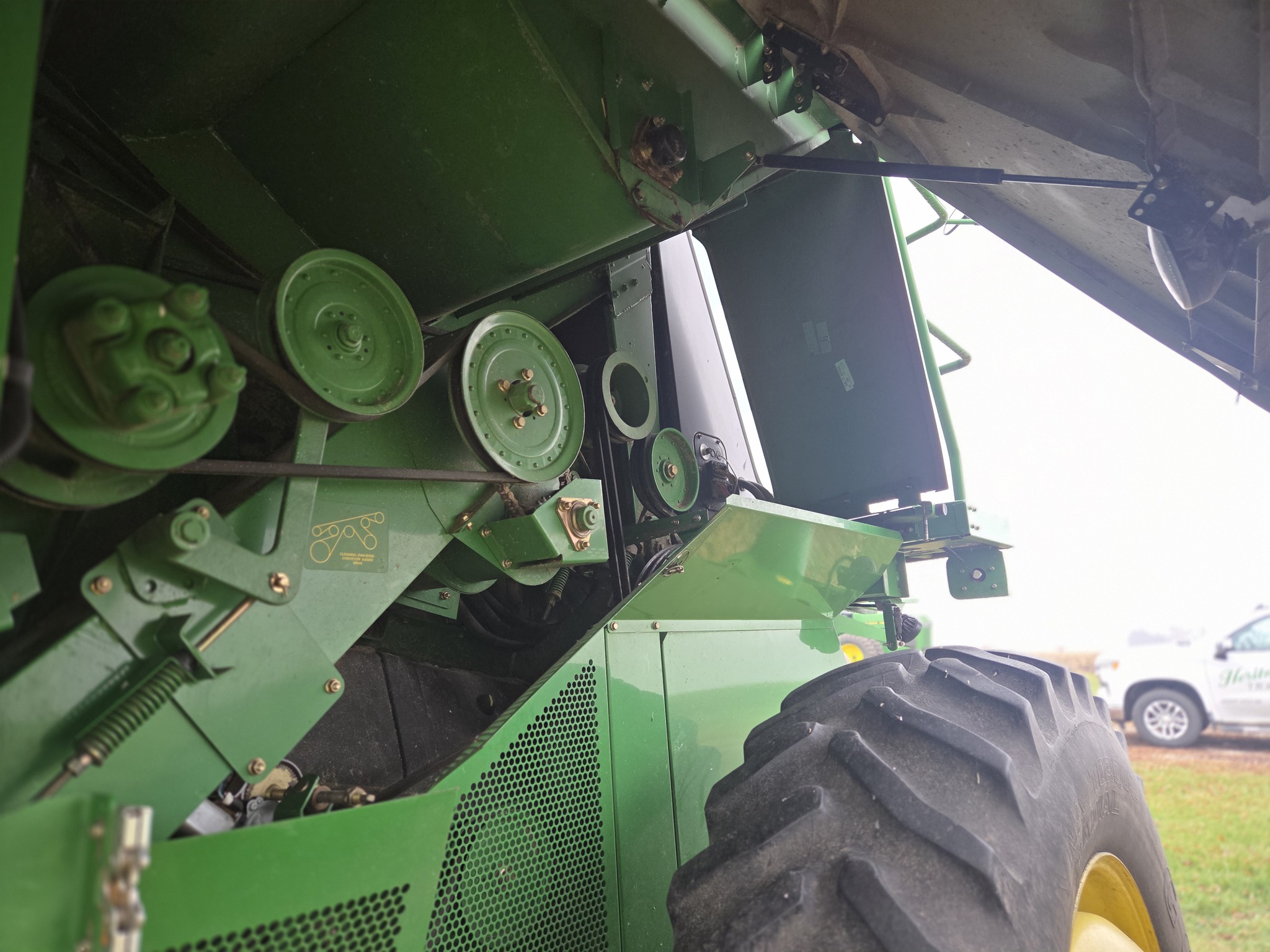  2002 John Deere 9650 STS at Heritage Tractor in Lacon, IL