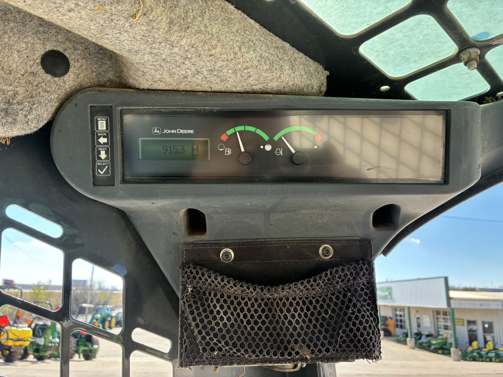 2020 John Deere 325G Image 18