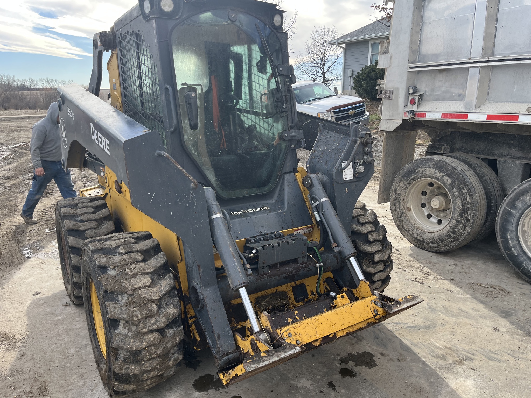  2022 John Deere 330G at Heritage Tractor in Seneca, KS