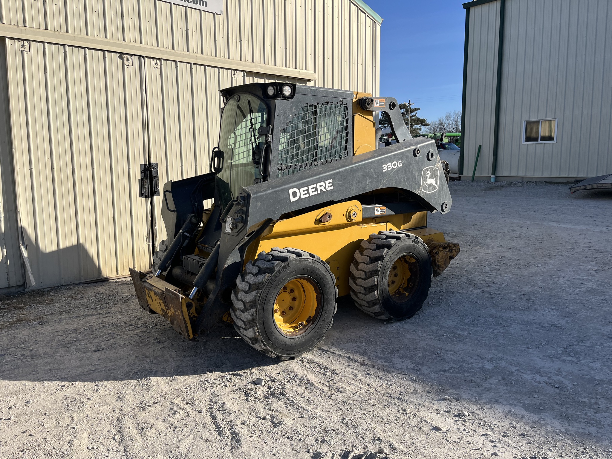  2022 John Deere 330G at Heritage Tractor in Seneca, KS
