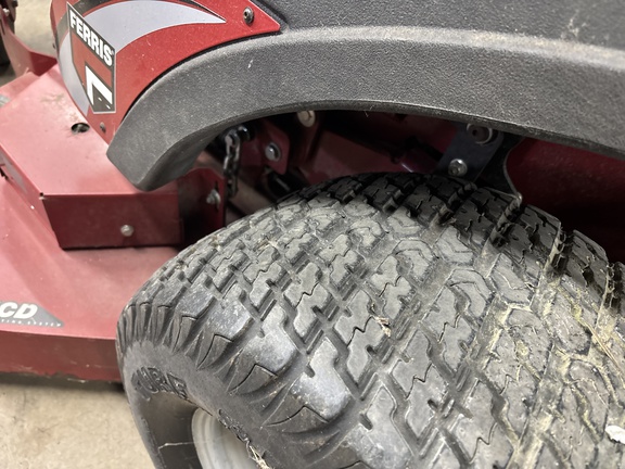 Used 2017 Ferris IS2100Z Zero Turn Mowers at Koenig Equipment in Urbana, OH - Photo9