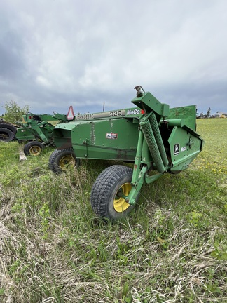 Used 1995 John Deere 920 Mower Conditioners at Horizon Ag & Turf in Mayerthorpe, AB - Photo1