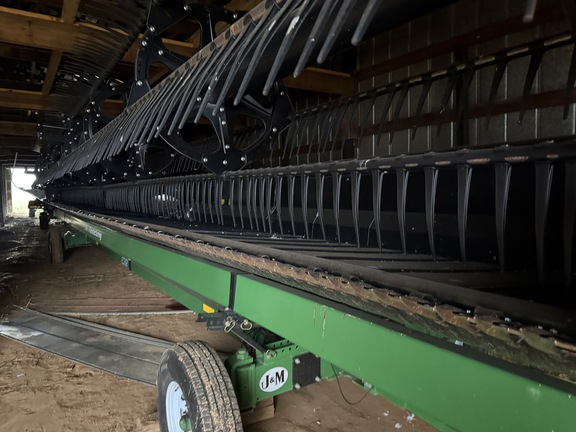 Photo of 2021 MacDon FD140