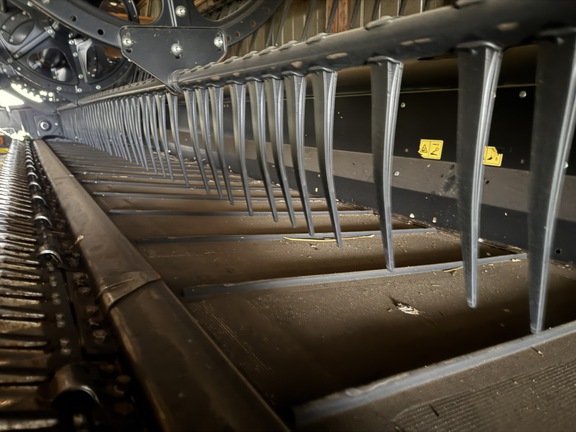 Photo of 2021 MacDon FD140