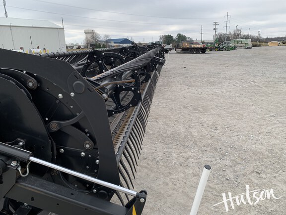 Photo of 2021 MacDon FD140