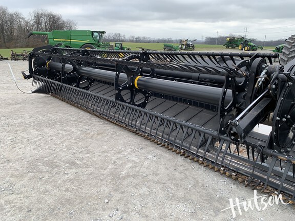 Photo of 2021 MacDon FD140