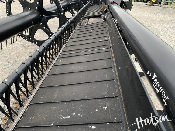 Photo of 2021 MacDon FD140