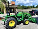 2025 John Deere 3033R Image 3