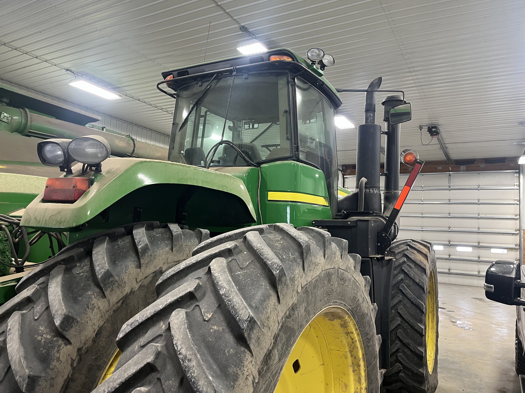 Used 2008 John Deere 9230 Articulated 4WD Tractors at Koenig Equipment in Anna, OH - PhotoXL1