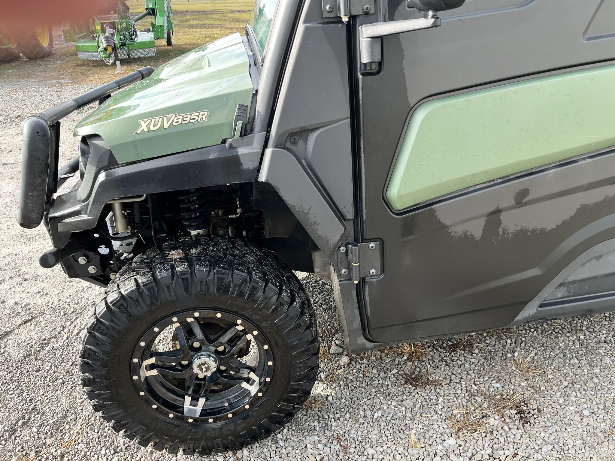  2024 John Deere XUV 835R at Heritage Tractor in Clinton, MO