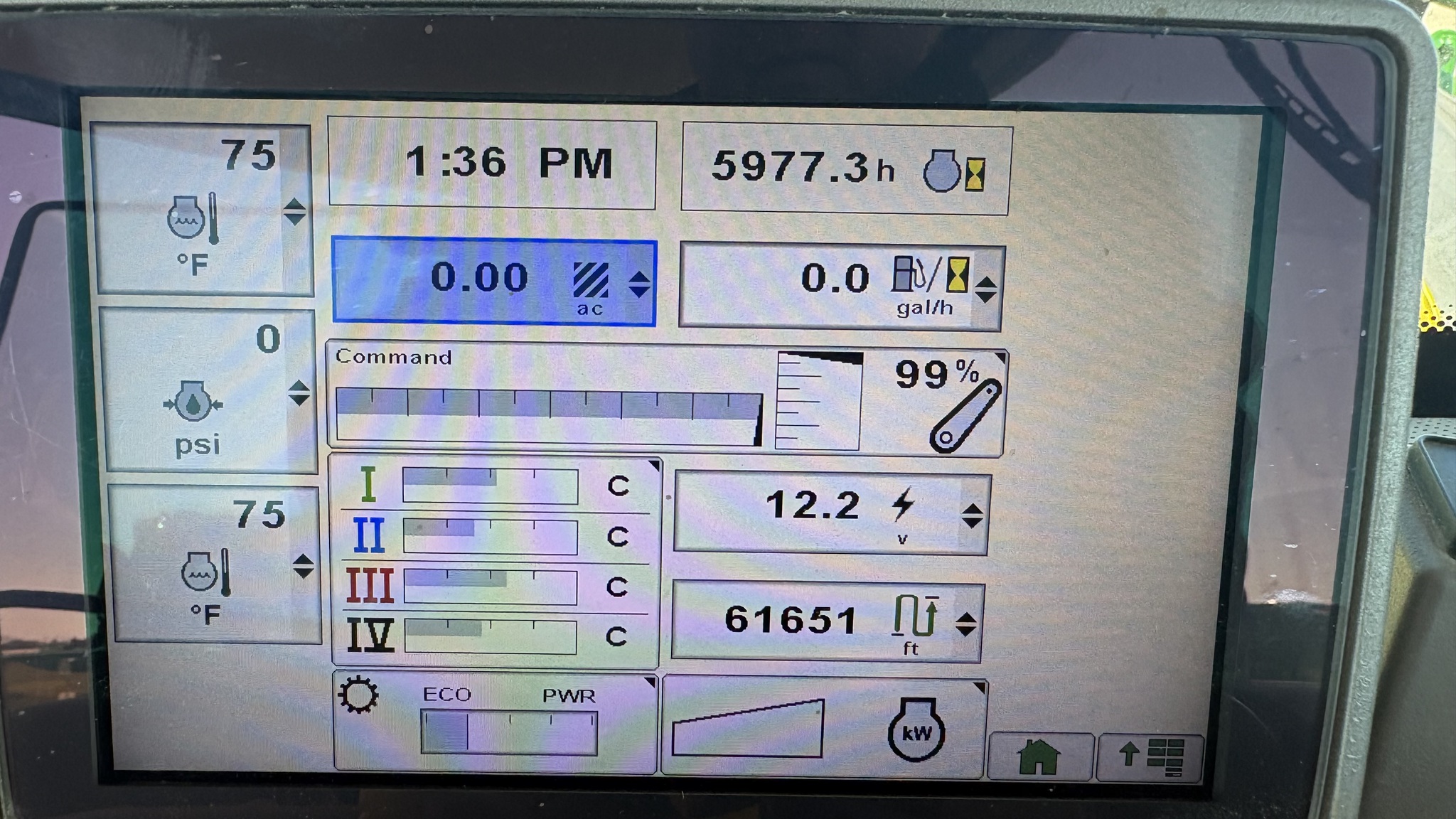 2011 John Deere 7215R Image 6