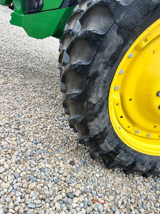 2023 John-Deere 8R 280