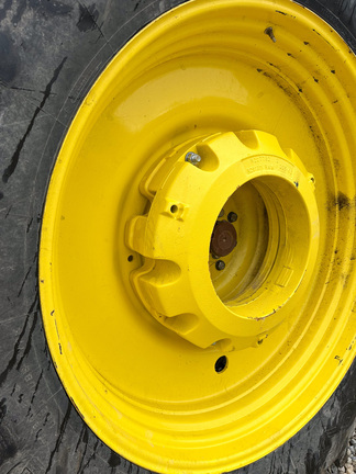 2023 John-Deere 8R 280