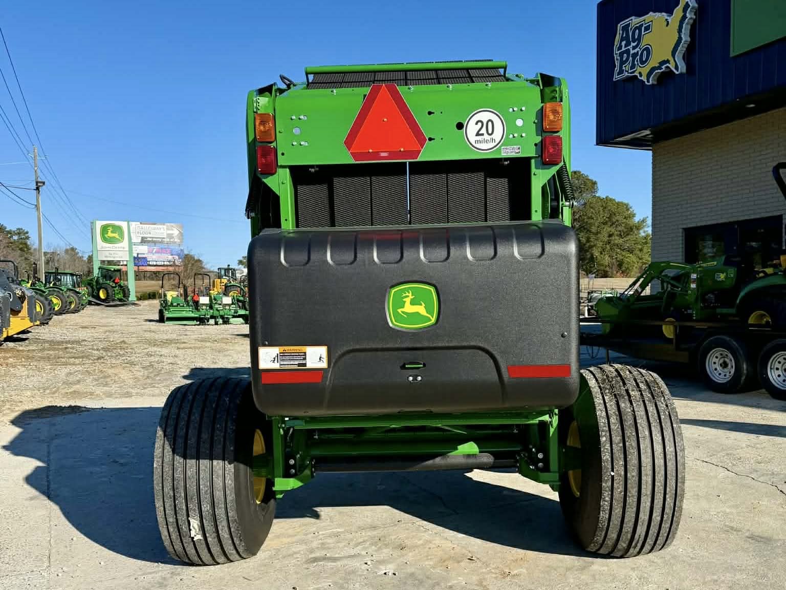2025 John Deere 461M Image 4