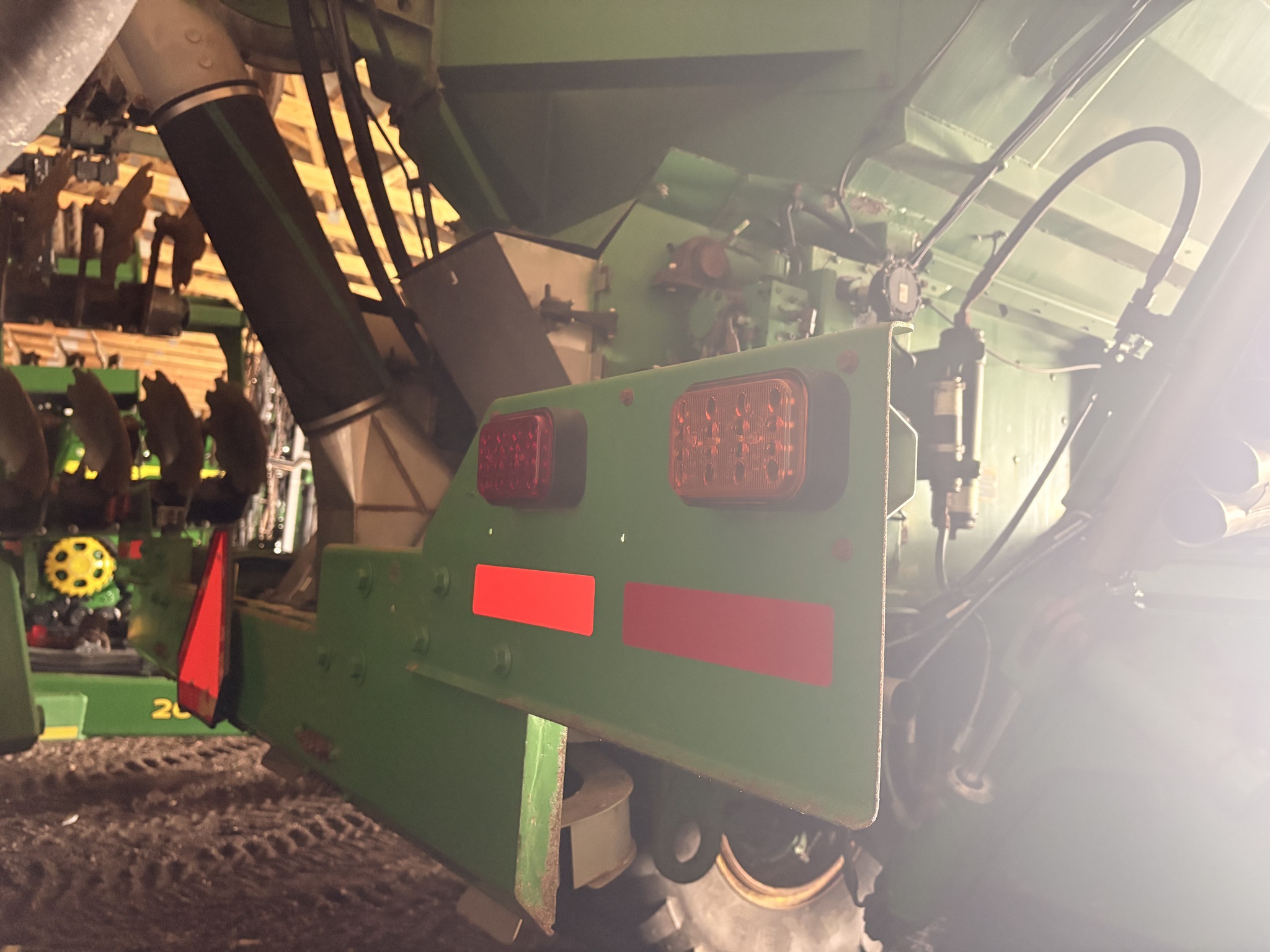 2018 John Deere F4365 Image 15