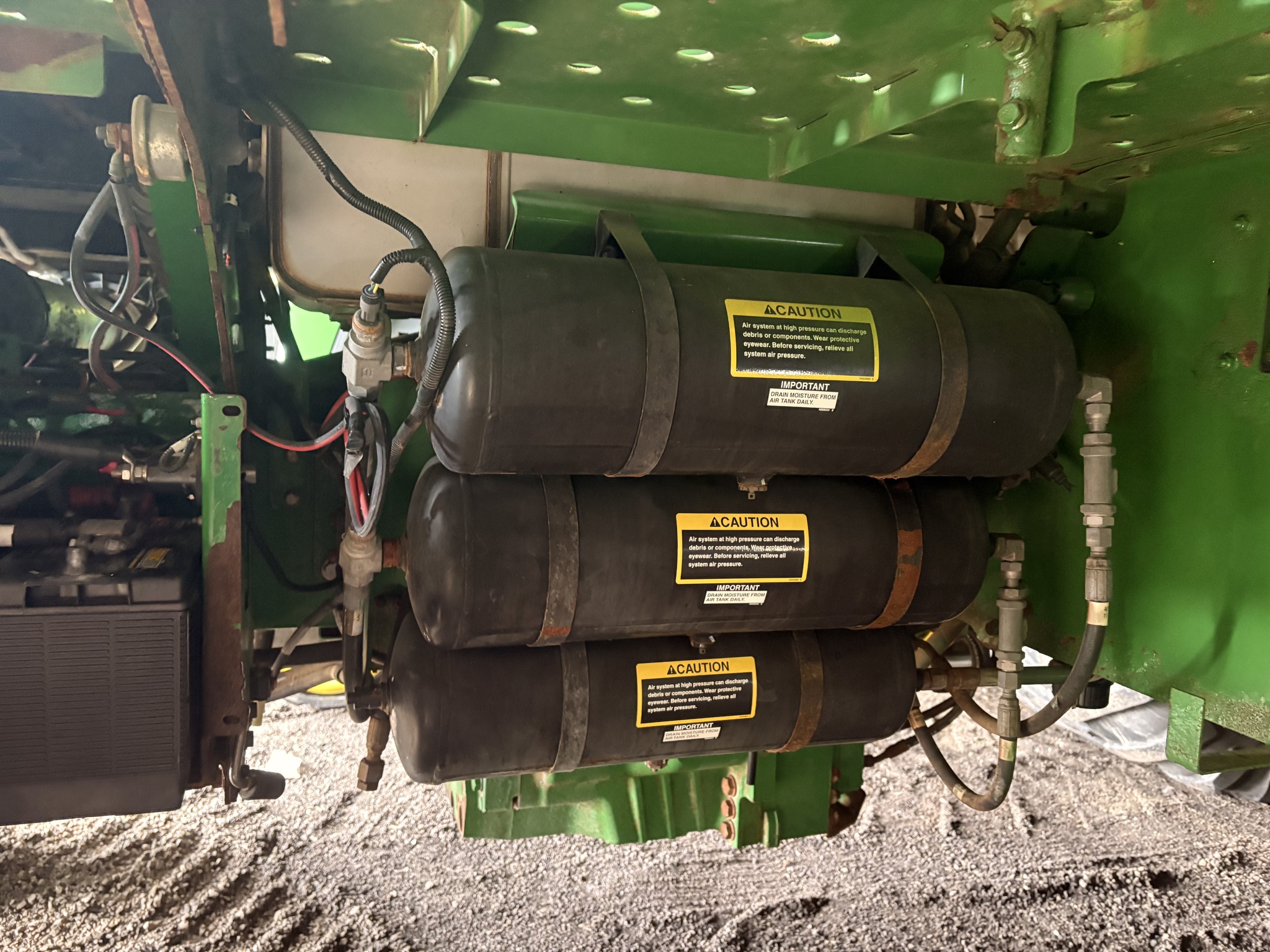 2018 John Deere F4365 Image 22