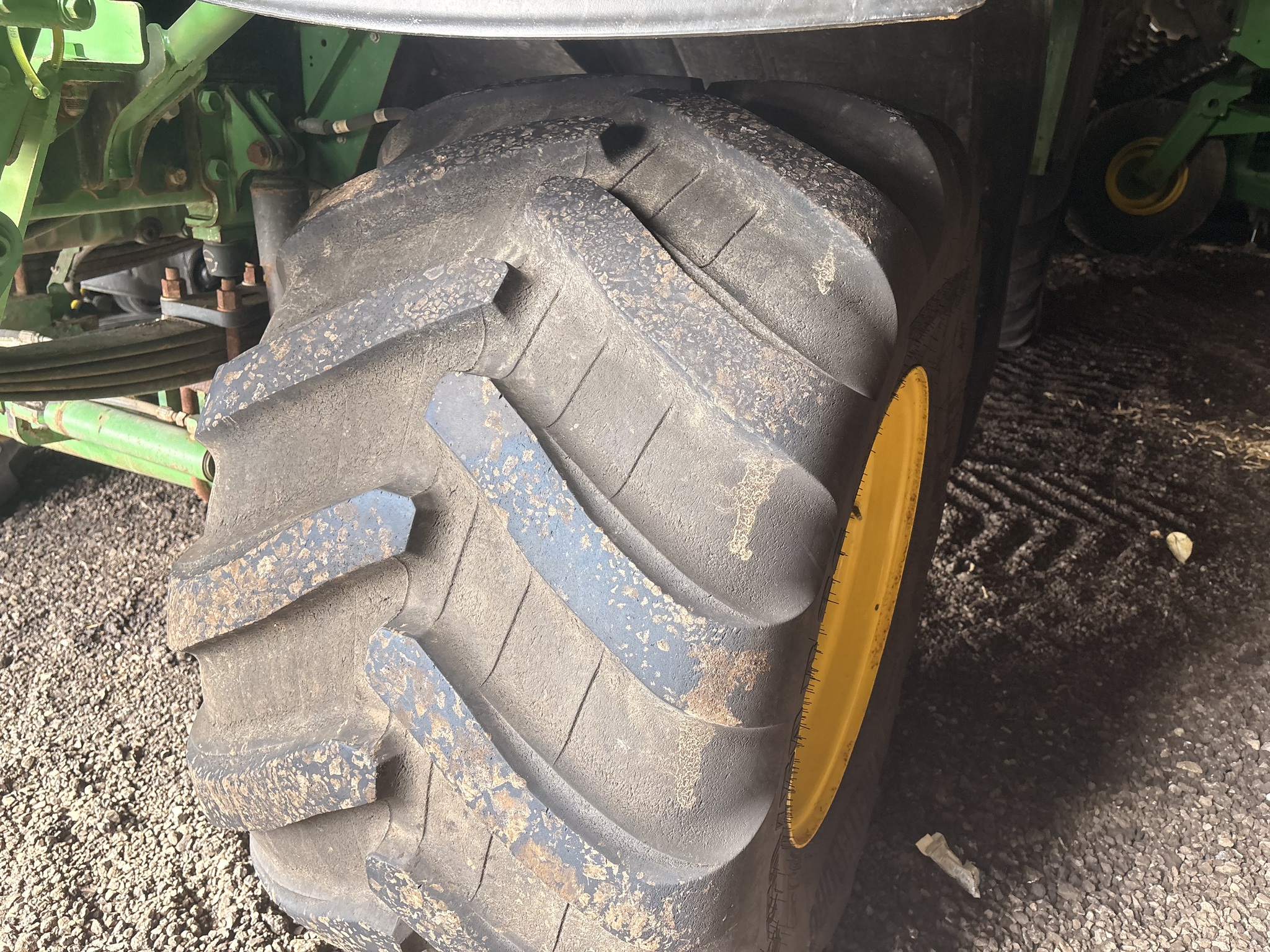 2018 John Deere F4365 Image 24