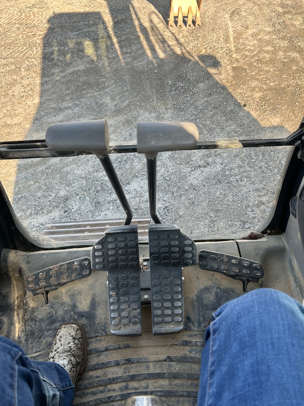 2019 John Deere 130G Image 14