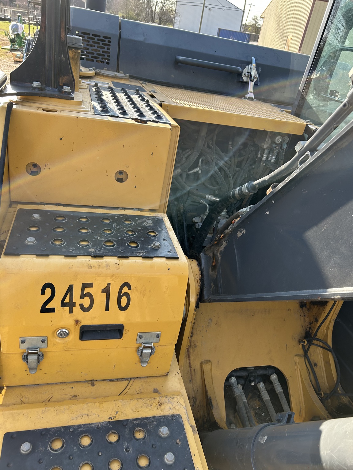 2019 John Deere 130G Image 9