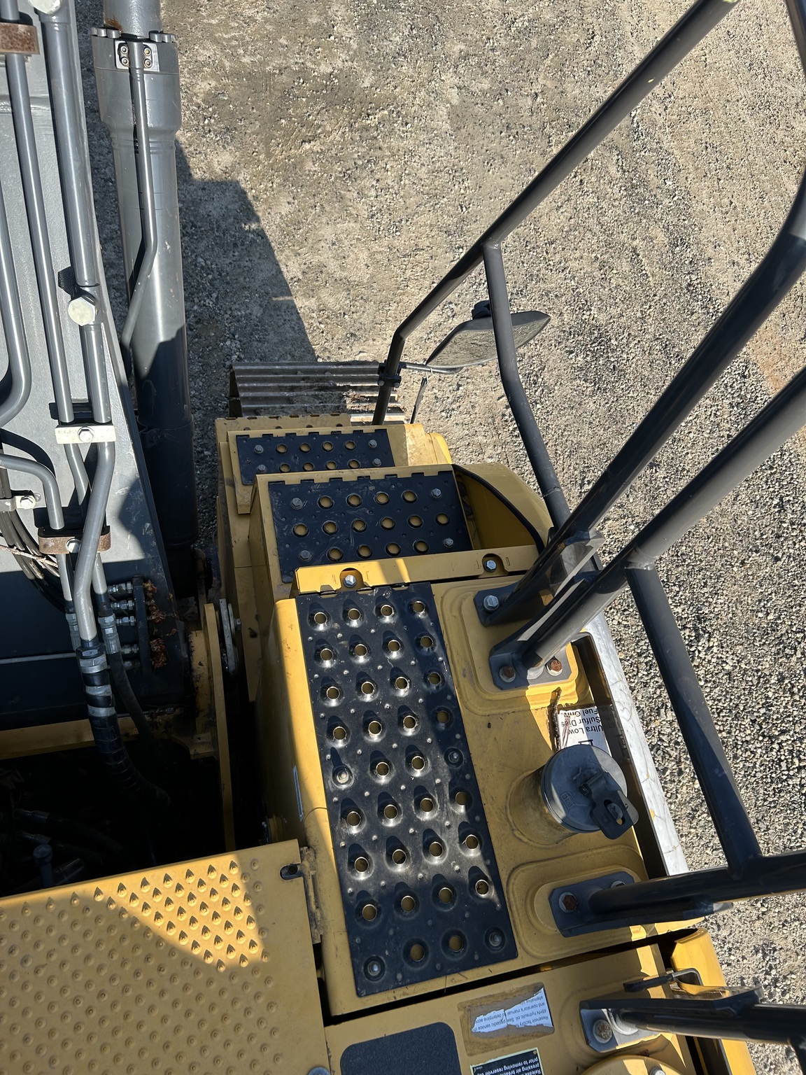 2019 John Deere 130G Image 8