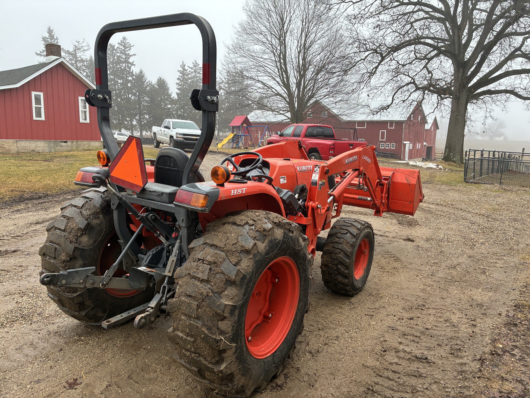 2015 Kubota MX5800 Image 3