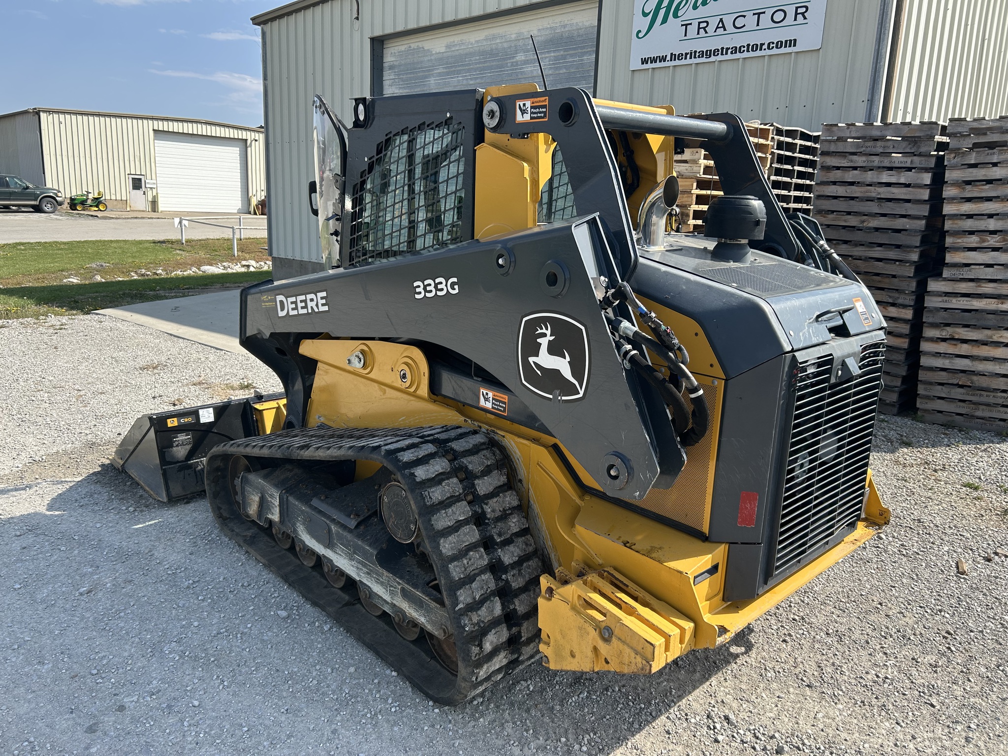  2022 John Deere 333G at Heritage Tractor in Clinton, MO