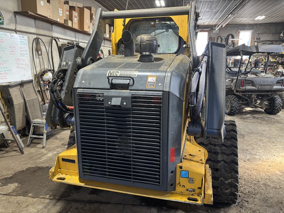 Used 2022 John Deere 331G Compact Track Loaders at Horizon Ag & Turf in Edmonton West, AB - Photo4