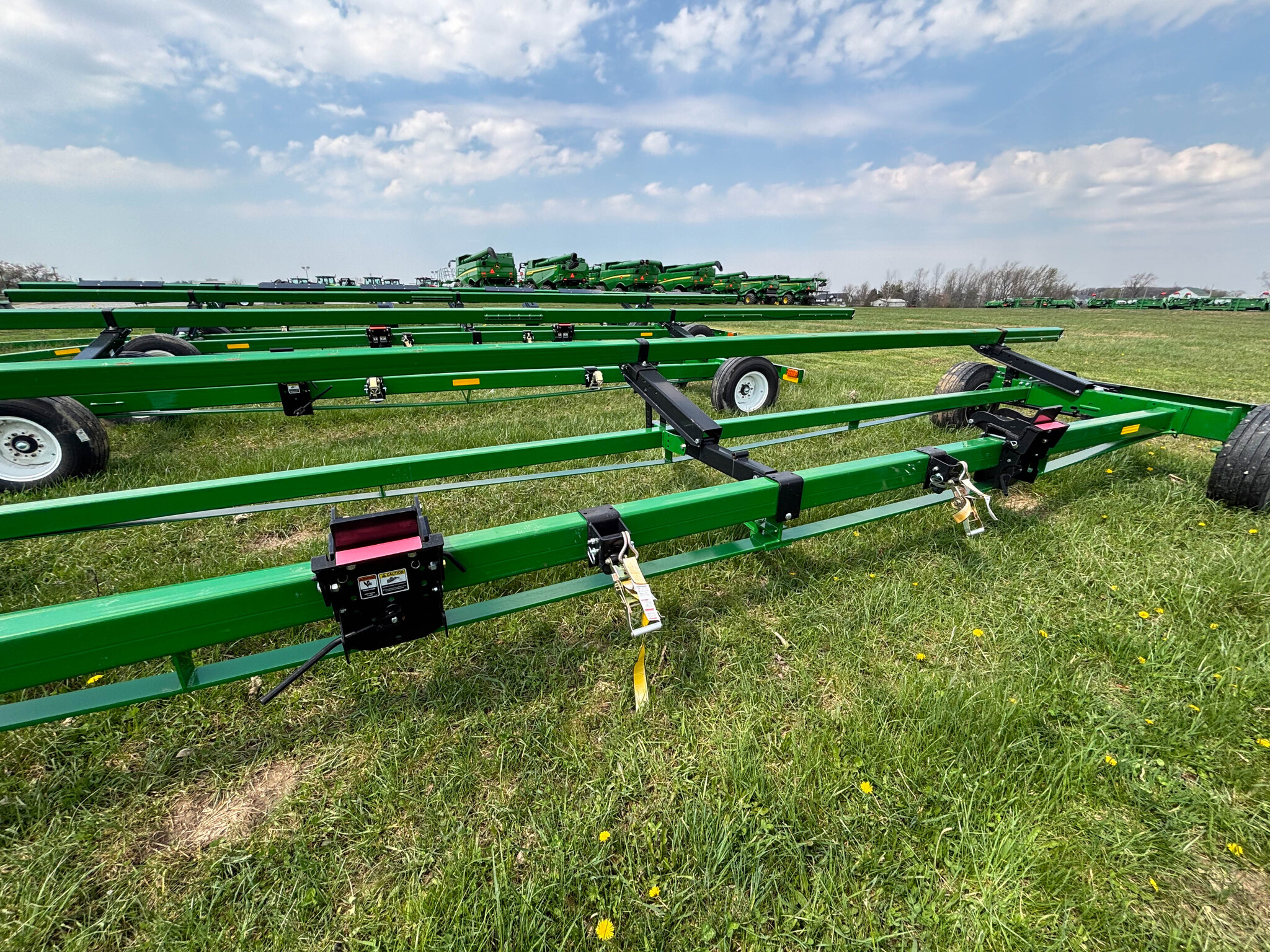 Used -- Unverferth AWS-30 Header carts at Koenig Equipment in Anna, OH - PhotoXL1