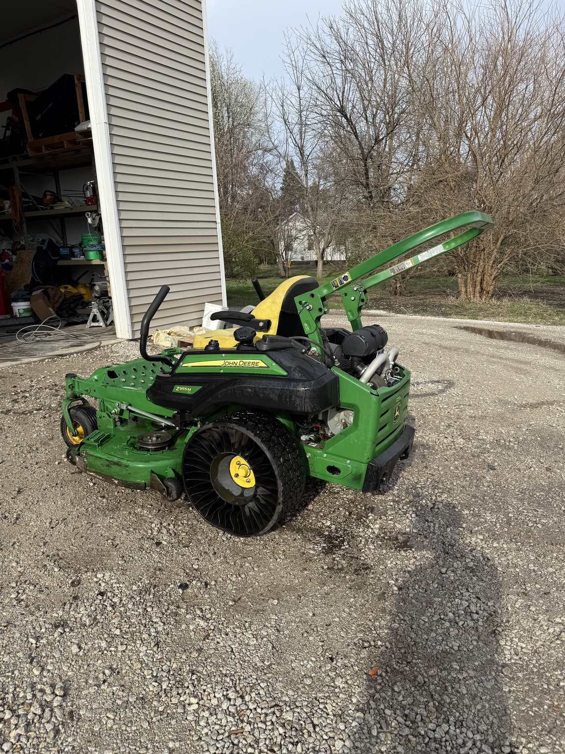  2018 John Deere Z955M EFI at Heritage Tractor in Lexington, IL