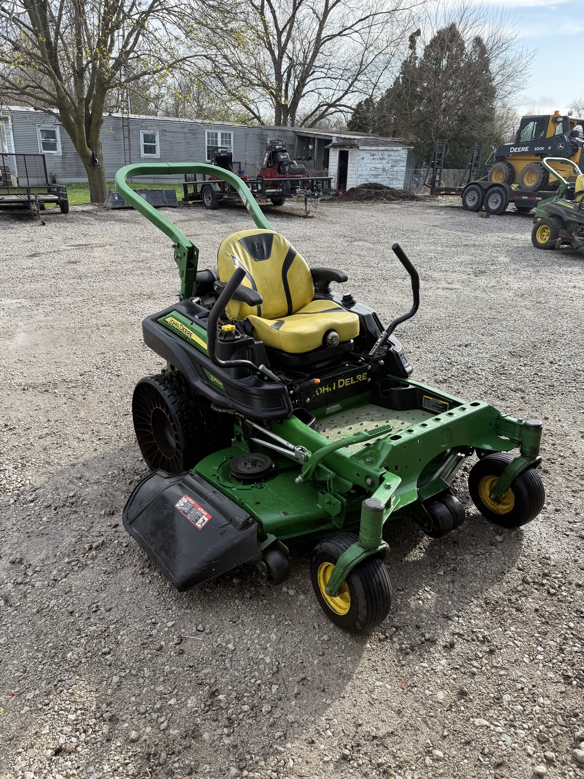  2018 John Deere Z955M EFI at Heritage Tractor in Lexington, IL