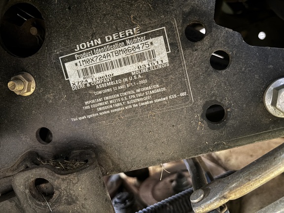 2011 John Deere X724 - Photo4
