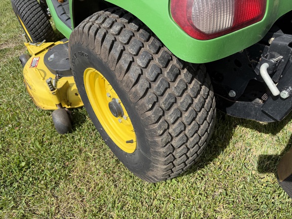 2011 John Deere X724 - Photo14
