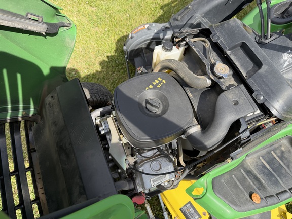 2011 John Deere X724 - Photo20