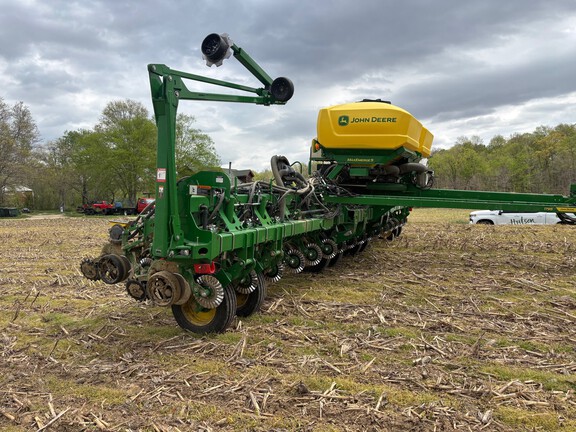 Photo of 2023 John Deere 1795