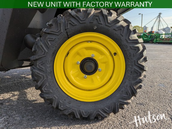 Photo of 2025 John Deere XUV 590M