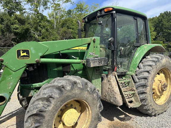 2003 John Deere 7420 Photo 3