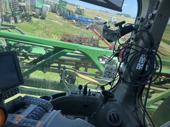 Photo of 2023 John Deere 412R