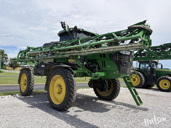 Photo of 2023 John Deere 412R