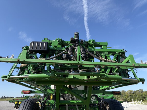 Photo of 2023 John Deere 412R