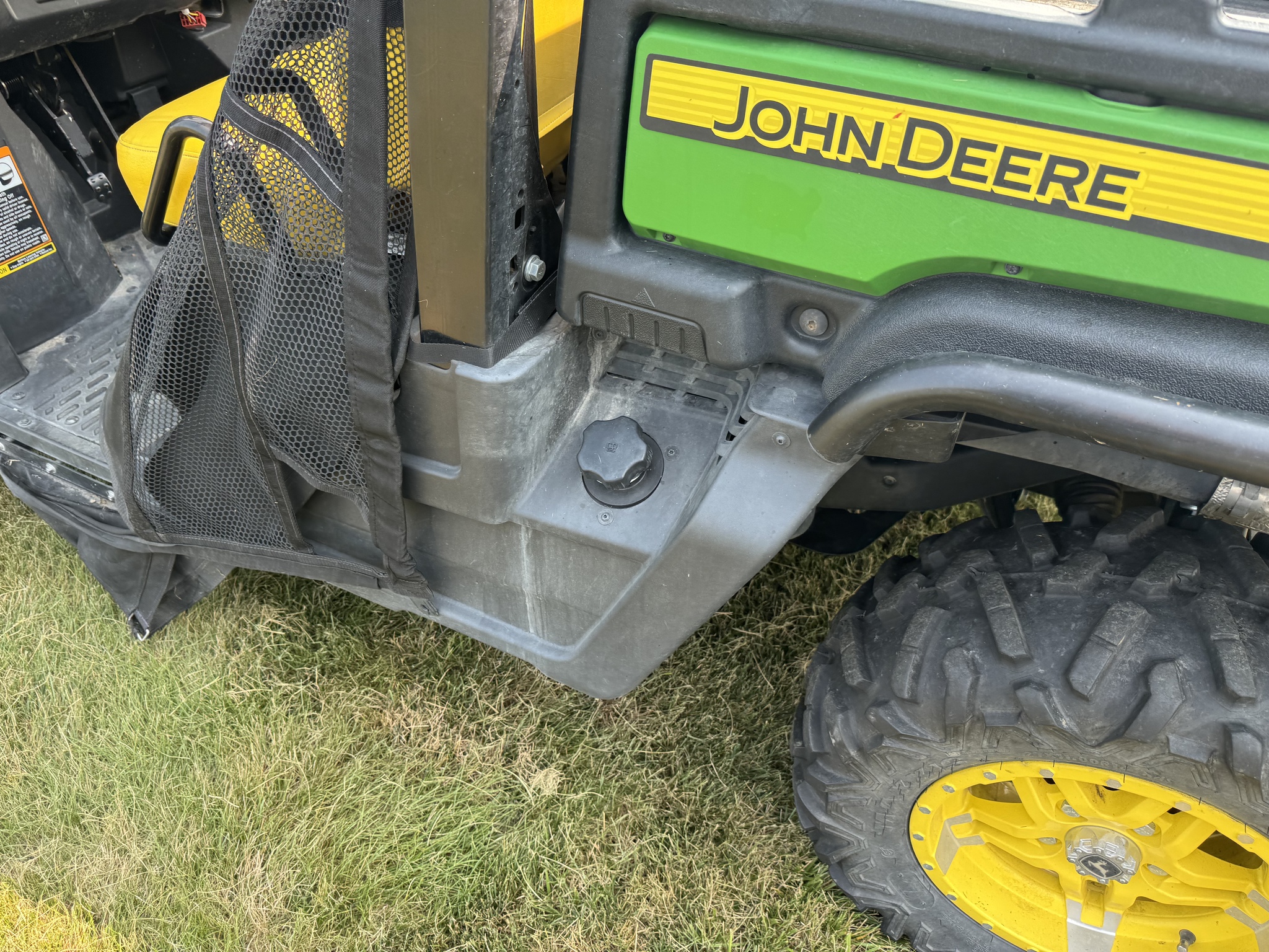 Used 2019 John Deere XUV 835M ATVs & Gators at Koenig Equipment in Urbana, OH - PhotoXL26