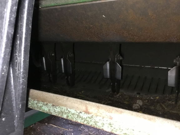 2016 John Deere S670 - Photo19