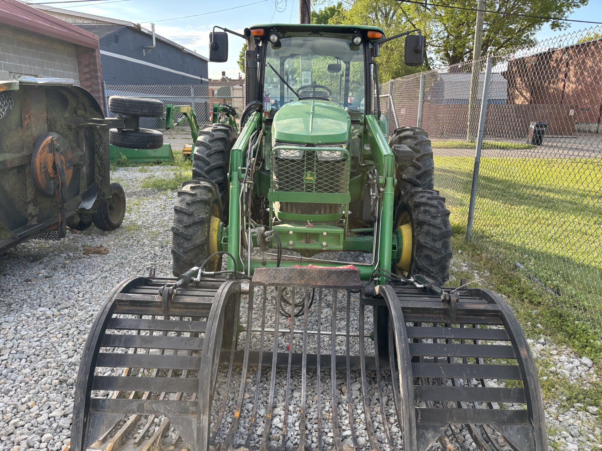 Used 2014 John Deere 5085E Utility Tractors at Koenig Equipment in Germantown, OH - PhotoXL26
