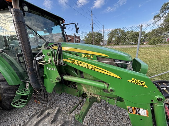 Used 2014 John Deere 5085E Utility Tractors at Koenig Equipment in Germantown, OH - Photo16