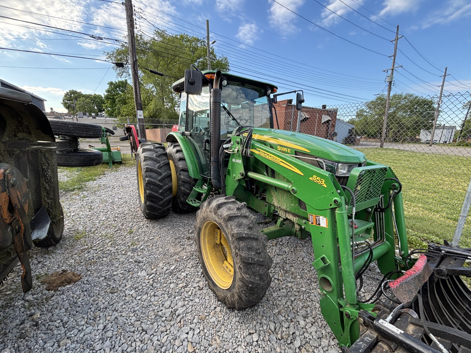 Used 2014 John Deere 5085E Utility Tractors at Koenig Equipment in Germantown, OH - PhotoXL1