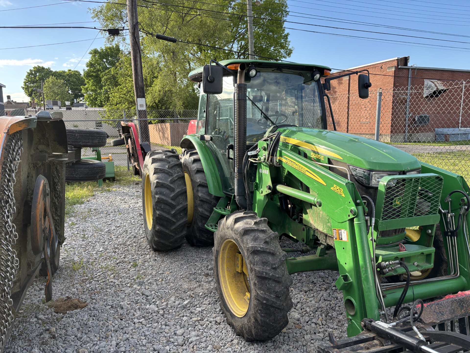 Used 2014 John Deere 5085E Utility Tractors at Koenig Equipment in Germantown, OH - PhotoXL23