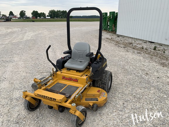 Photo of 2012 Hustler FasTrak 23
